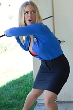 Nicole Aniston image 2