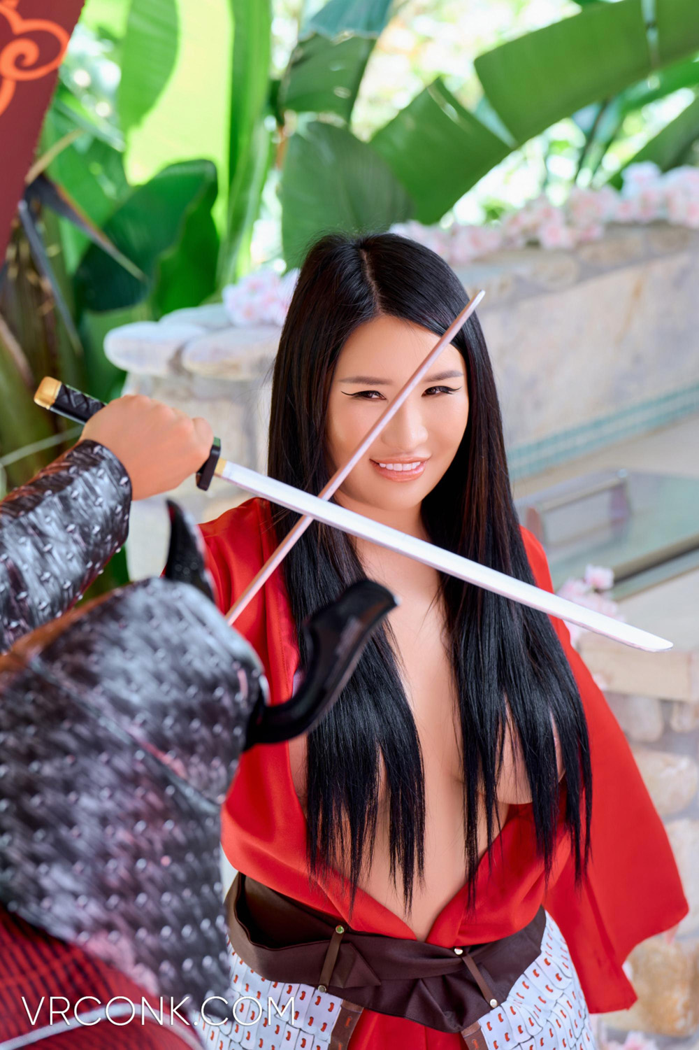 Suki Sin dresses up as an ancient Chinese hero to enhances her fucking skills