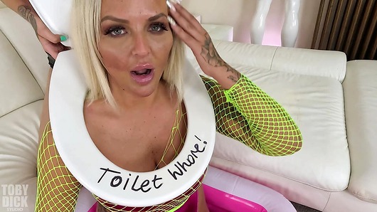 Grace Lowdie in Louise Lee TOILET WHORE! PISS DRINKING ANAL QUEEN, rough PISS IN ASS for Grace Lowdie - EATS CUM FROM ASS SQUAT! ATM ATOGA