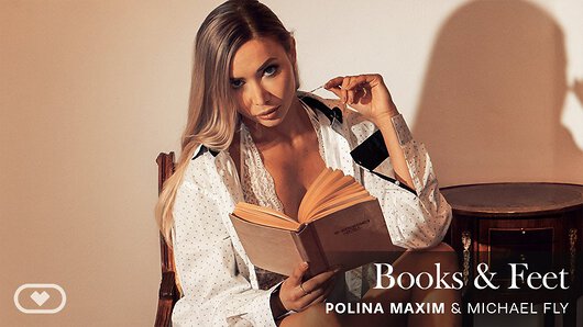 Polina Maxim in Books & Feet